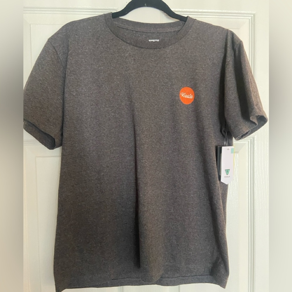 VISSLA Badge Boys Charcoal Gray Tee with Orange Logo